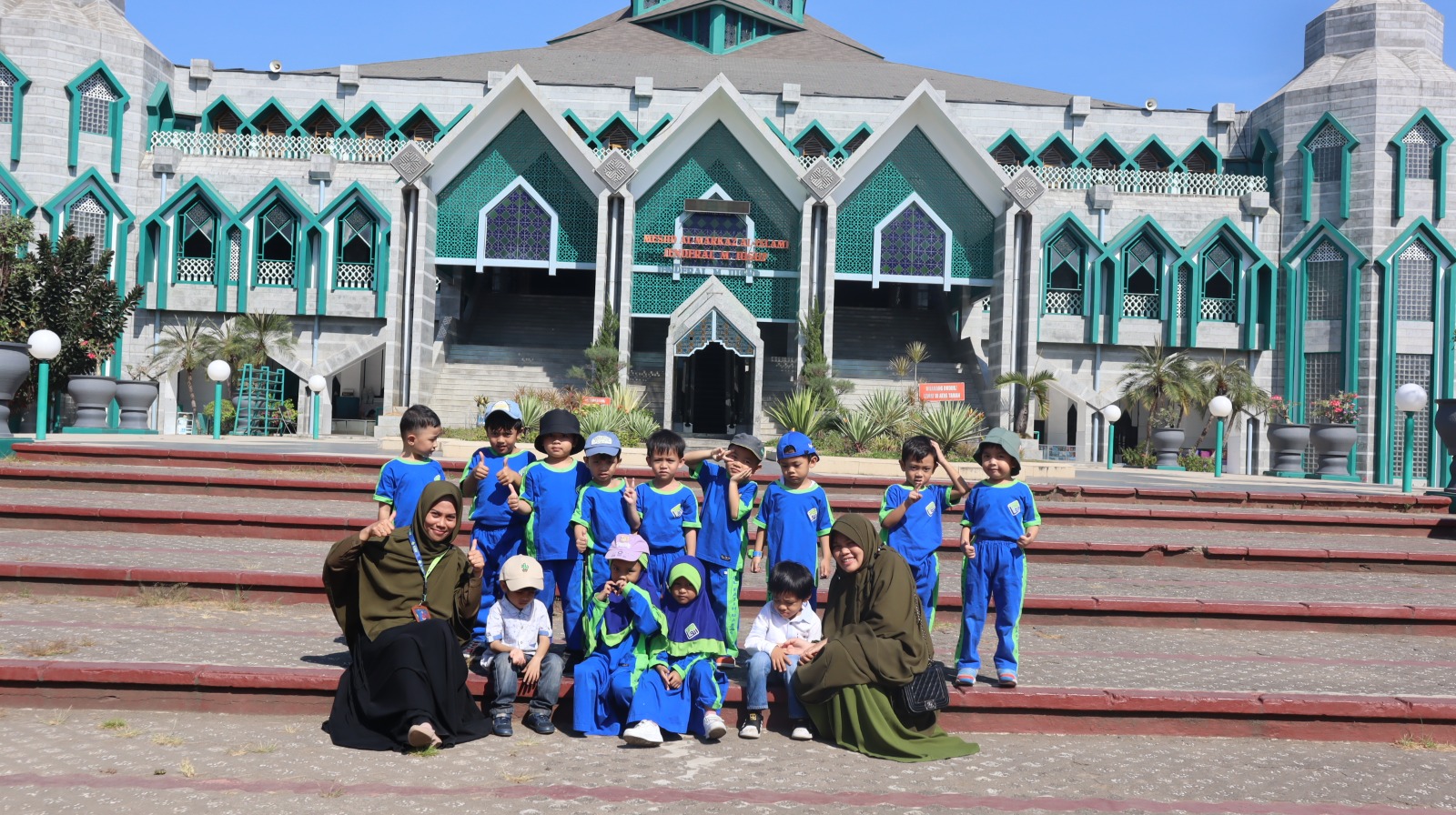 TKIT AL Fatih Mengadakan Wisata Religi ke Masjid Terbesar di Kawasan Timur Indonesia
